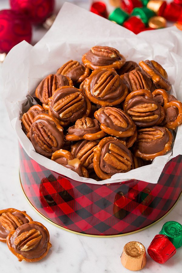 Why Everyone Loves These 3-Ingredient Pretzel Turtles